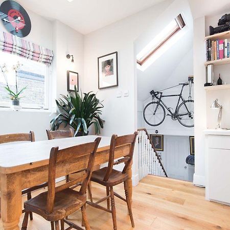 Veeve Apartment Dartmouth Park Road Tufnell Park London Exterior foto